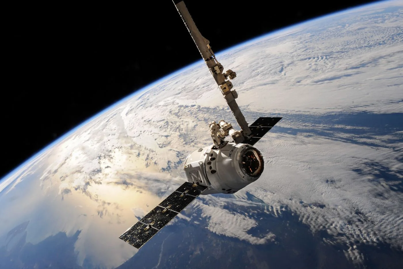 Every plane, ship, quake, and satellite on Earth — live, on one 3D globe.